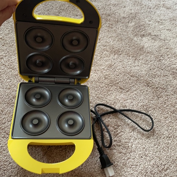 COPY - Nonstick coated donut maker - Picture 2 of 2